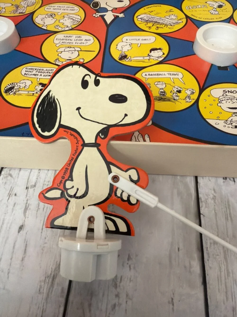 Colorforms vintage tell